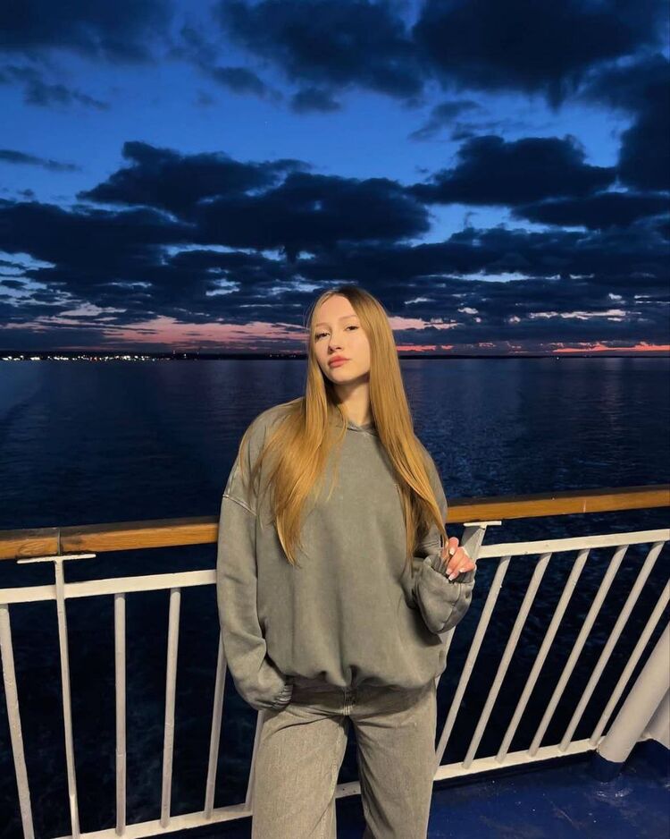 ���� 54391515 ������� ��������, 22 ����, ���� ���������� � ��������