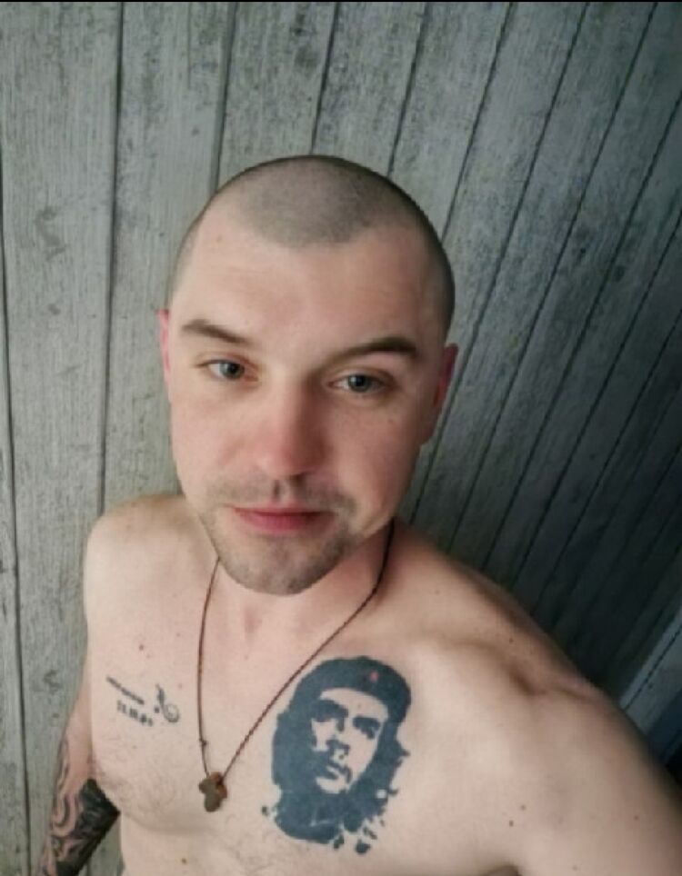  52822985  , 25 ,    