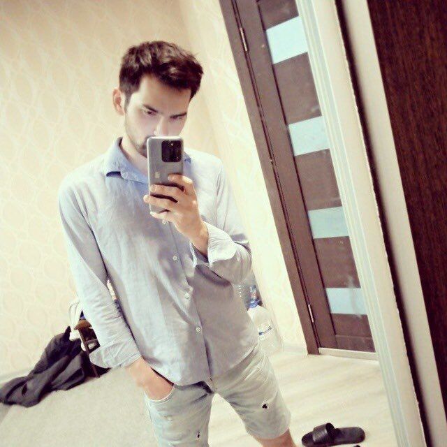  49328355  Husan, 24 ,    