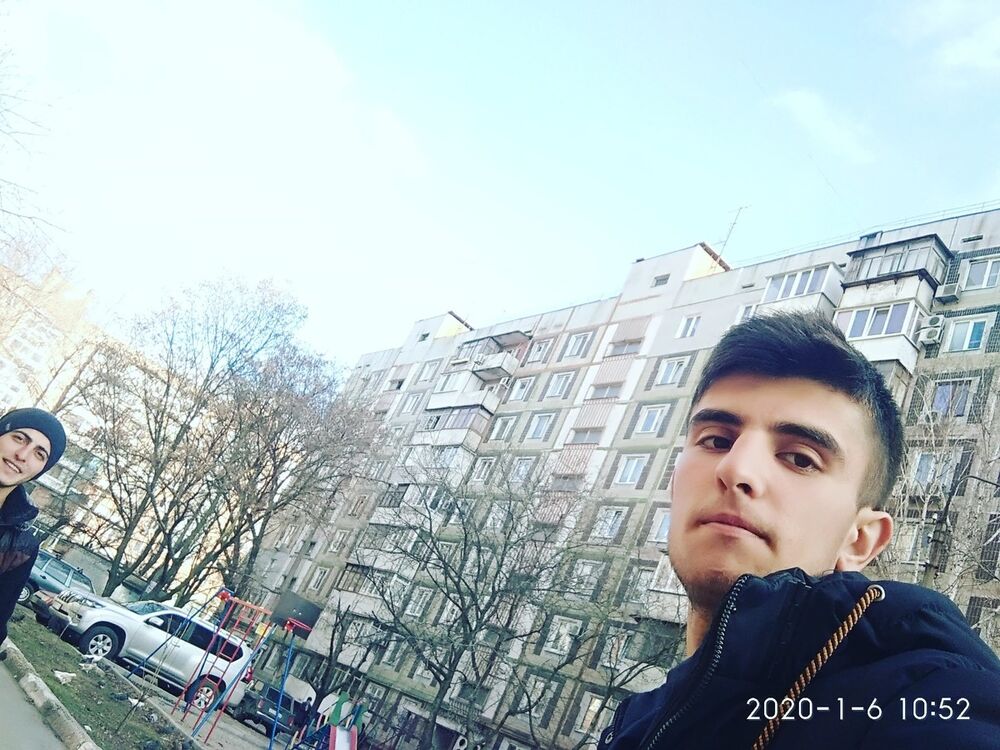  18657995  , 30 ,    