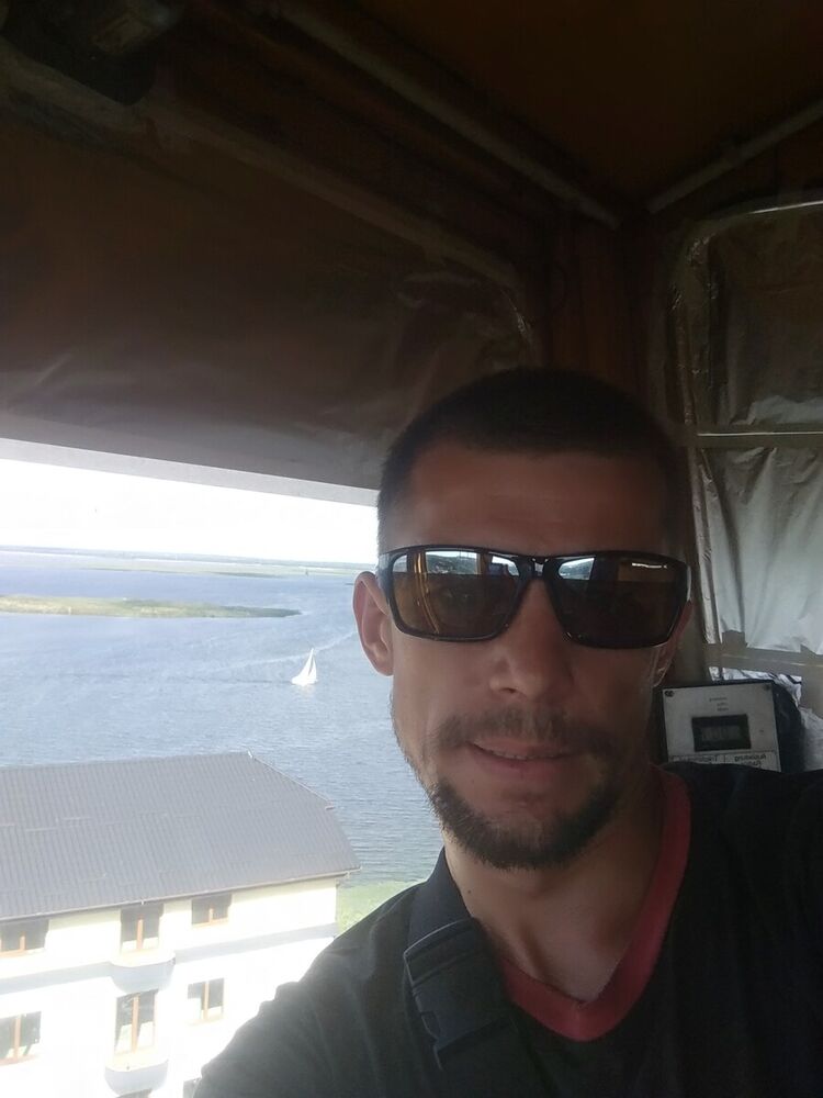  ,   Alexander, 39 ,   ,   , c 