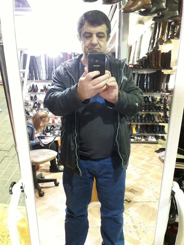 17903035  Elshan, 58 ,    