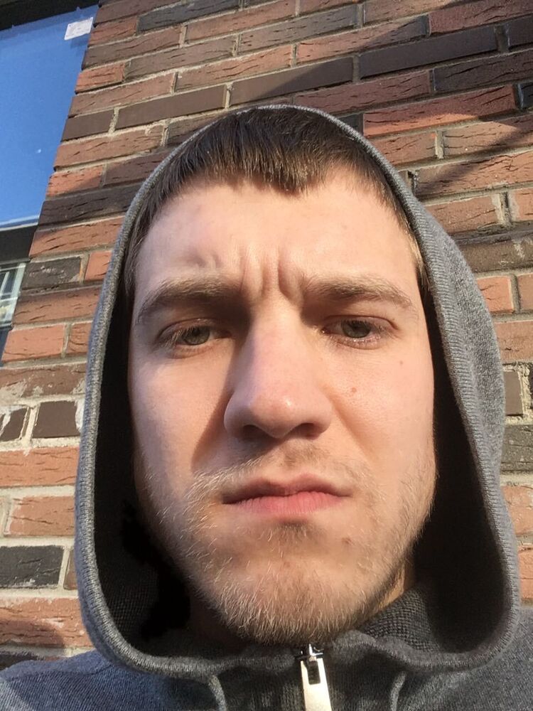  26285835  , 33 ,    