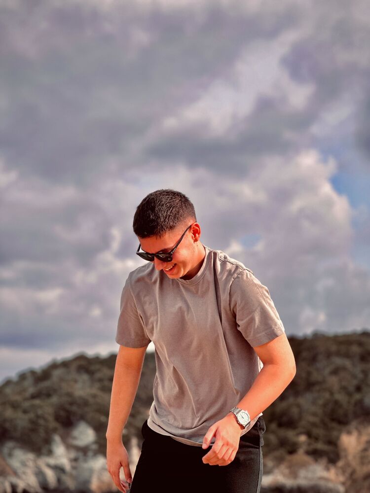  Tuzla,   Taha, 21 ,   ,   