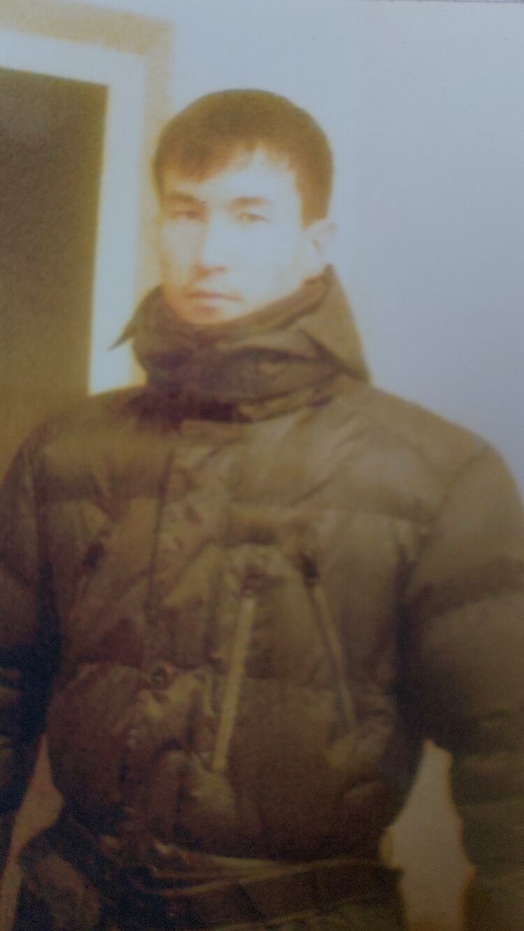  ,   Ernur, 36 ,   ,   , c , 