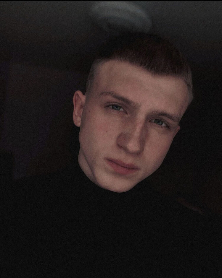 ,   Mark, 21 ,   ,   