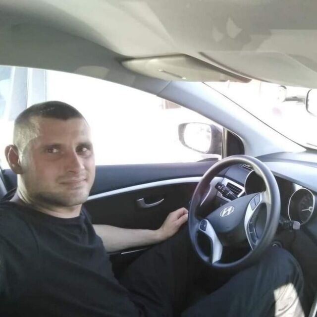  ,   Nik, 36 ,   ,   