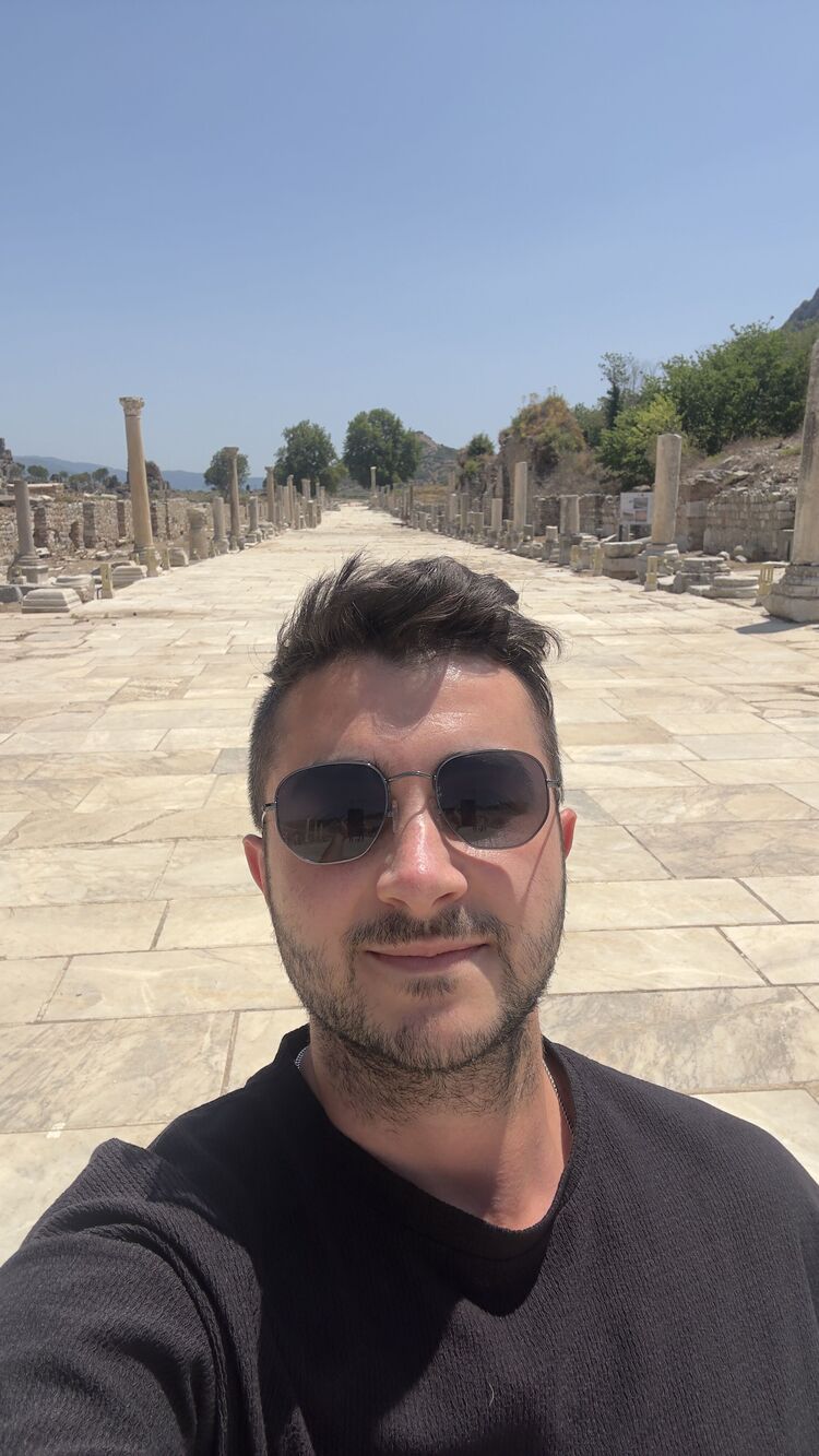  ,   Furkan, 28 ,   ,   