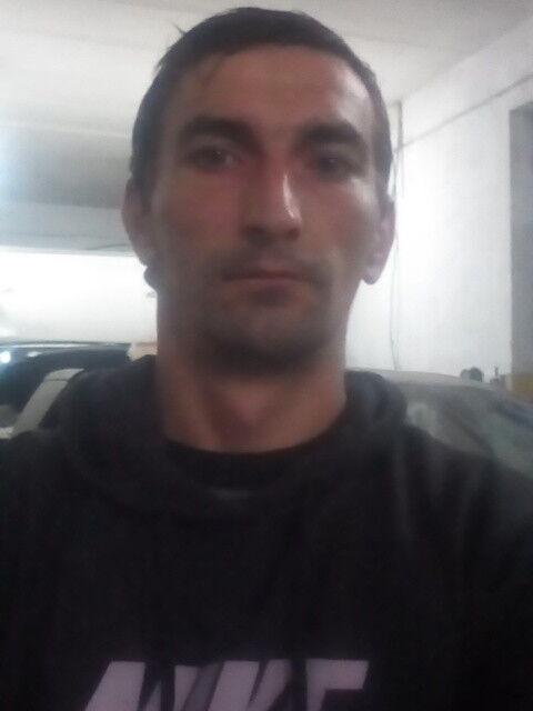  8243825  , 38 ,    