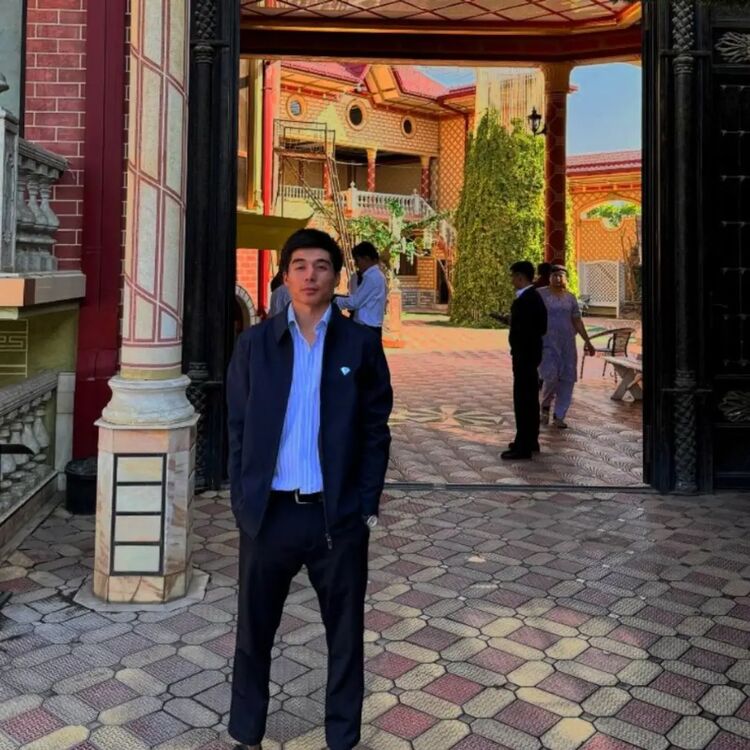  54132775  Axmed, 20 ,     