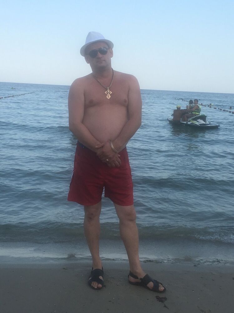  8222825  Alex, 45 ,    