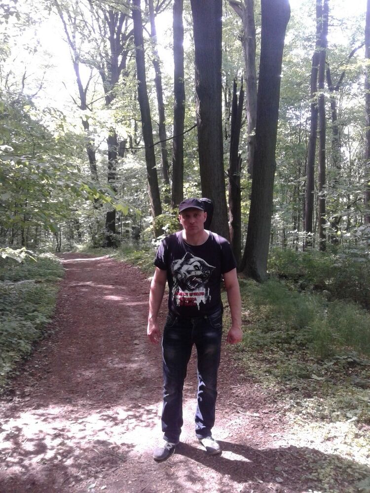  ,   Albanec, 45 ,   