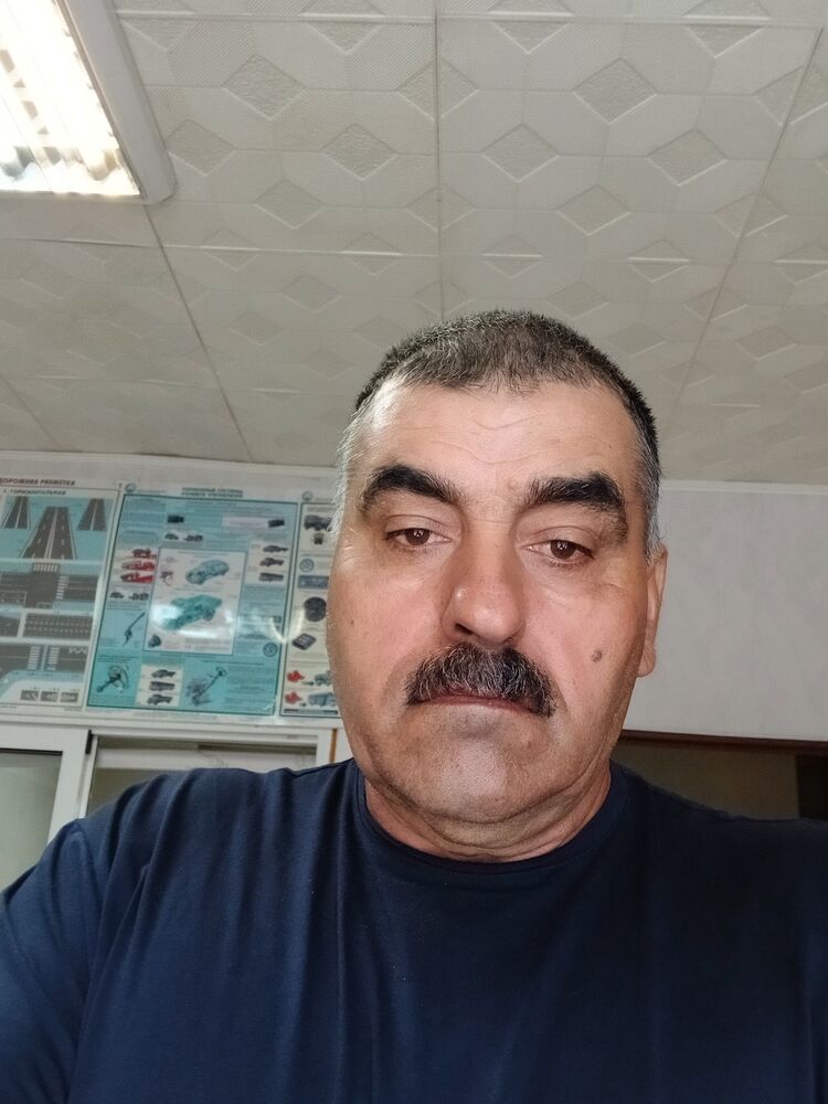  52313745  , 65 ,    