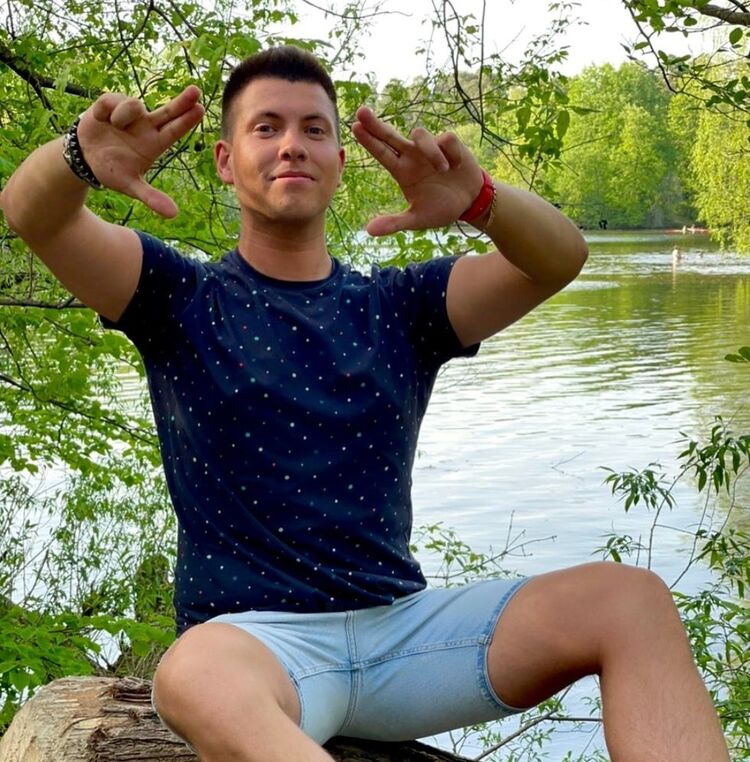  54039325  SpOrtIkK, 33 ,    