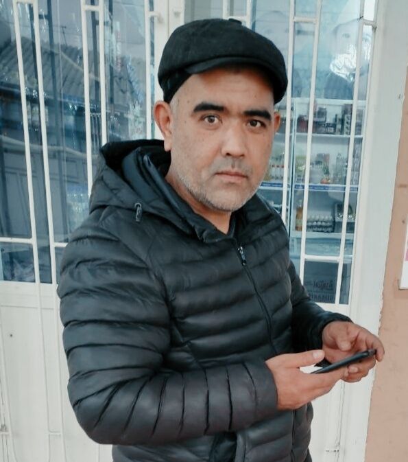  24989085  Lutfullo, 44 ,    