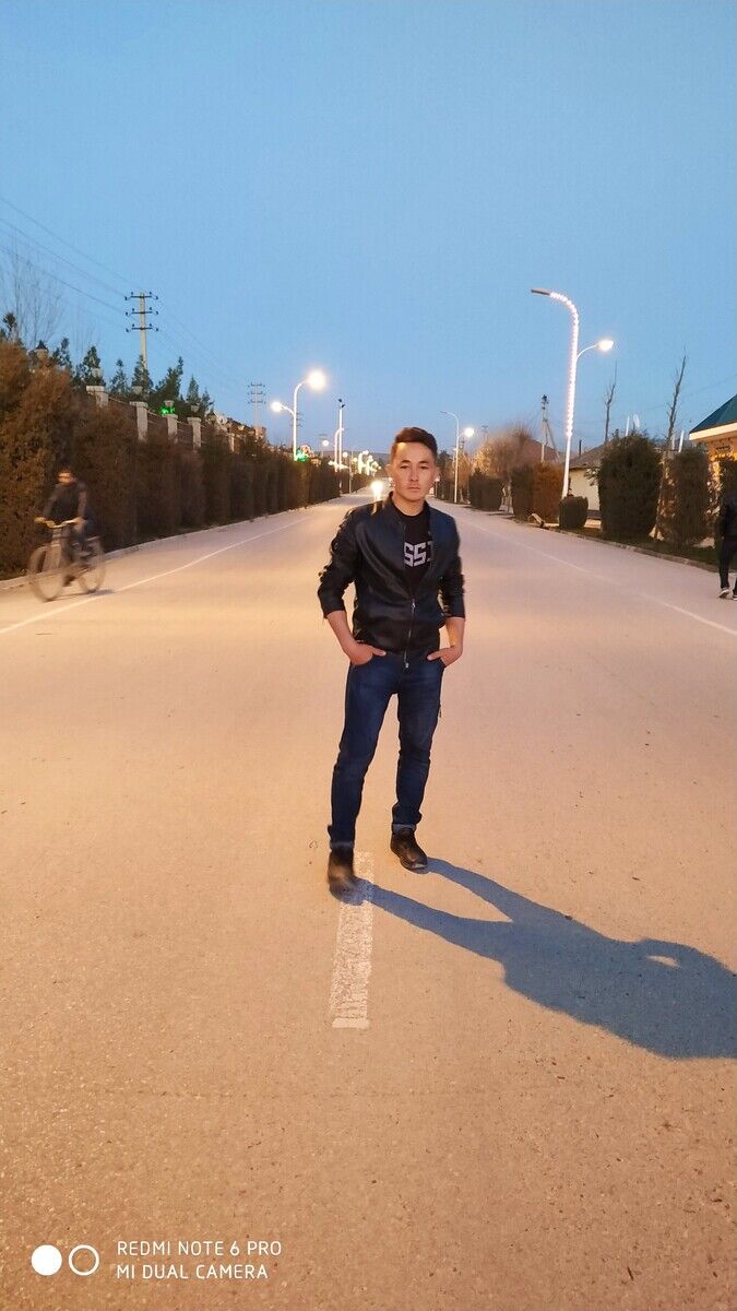  21031415  Abdumomin, 25 ,    