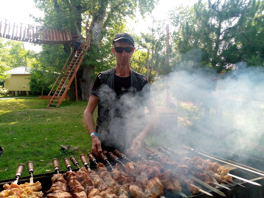  50275645  Aleksei, 40 ,    