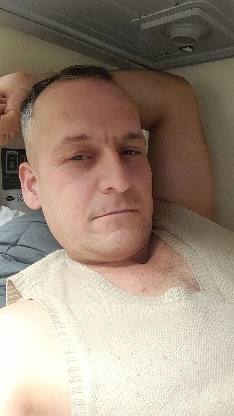  48483415  , 40 ,    
