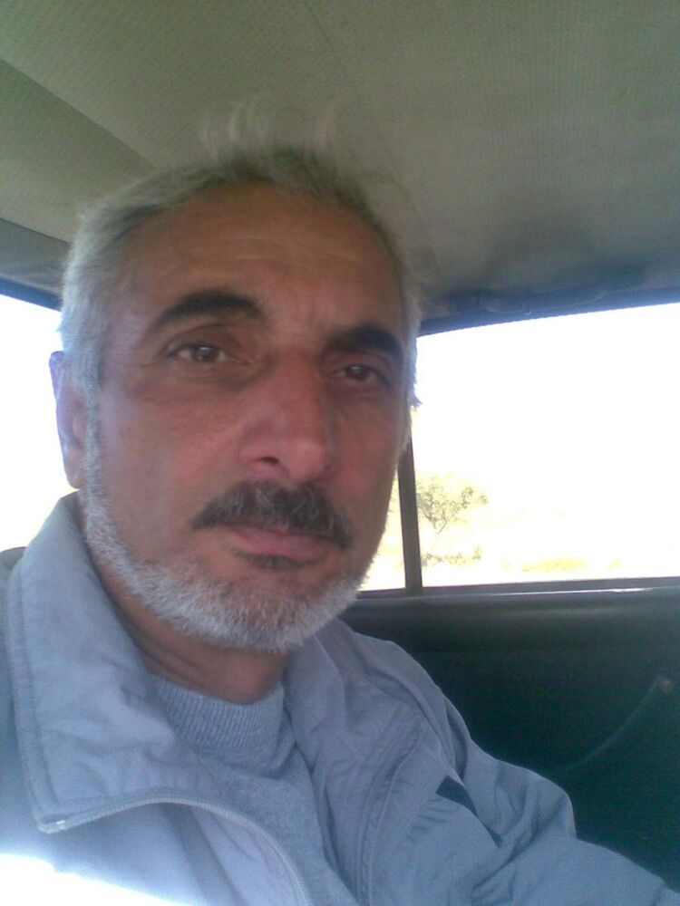  39943175  Garry, 55 ,    