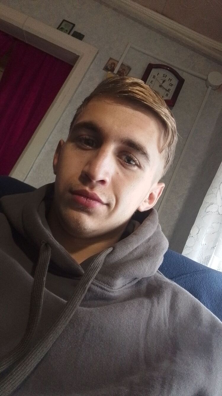  30817905  , 24 ,    