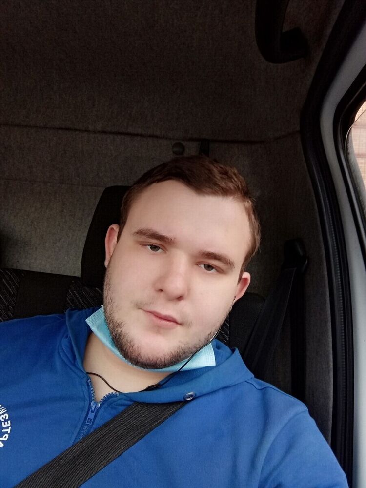  21827675  , 28 ,    