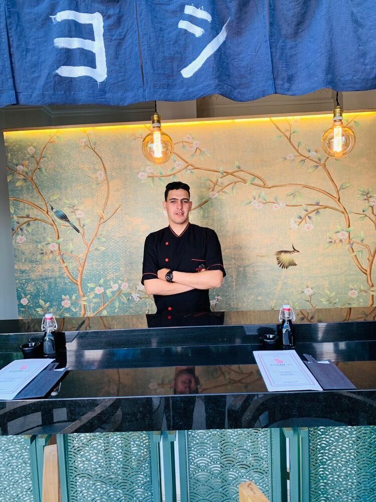 ,   Youssef, 31 ,   ,   