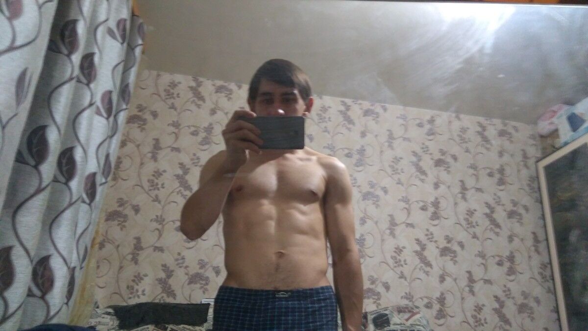  18530525  , 33 ,    
