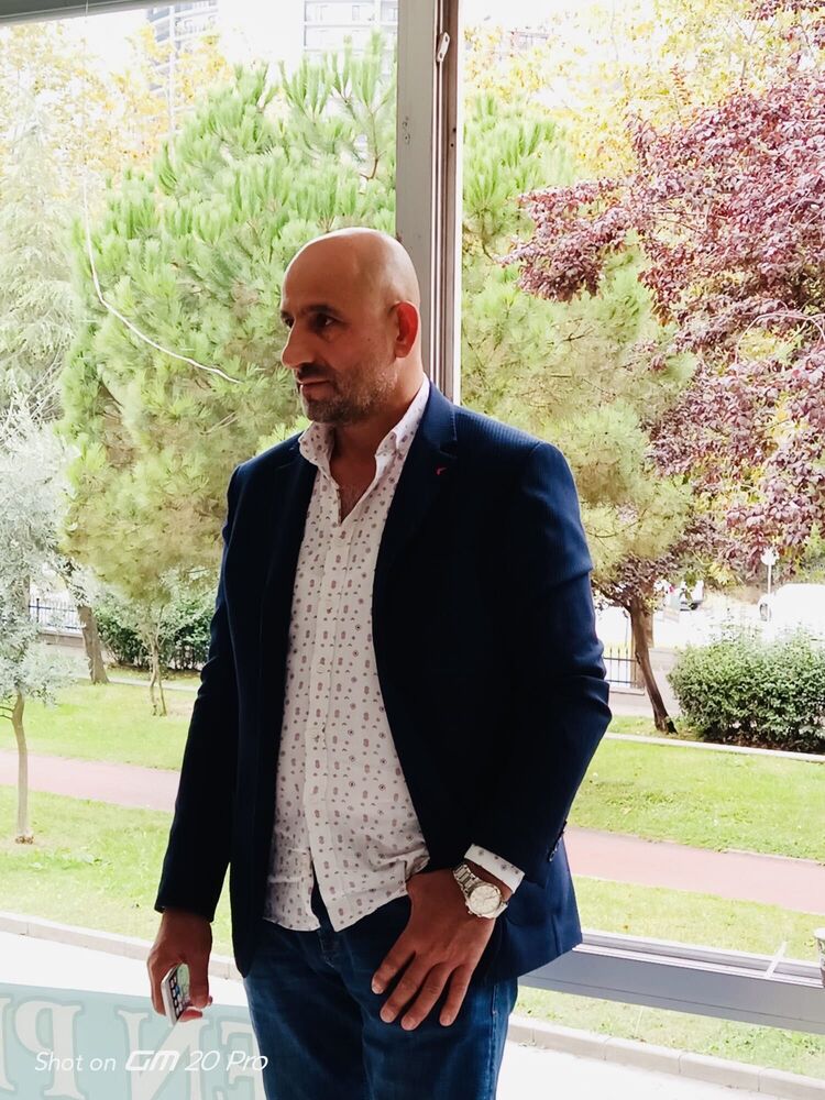 35045695  Cem, 47 ,    Boyalik