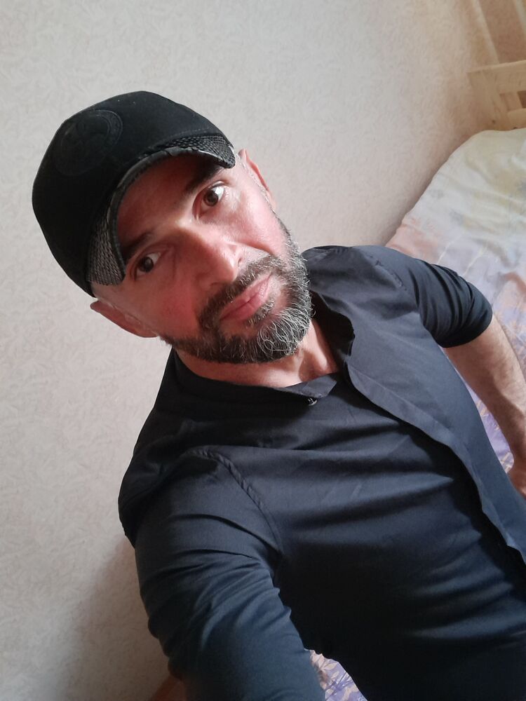  46031475  Georgi, 29 ,    