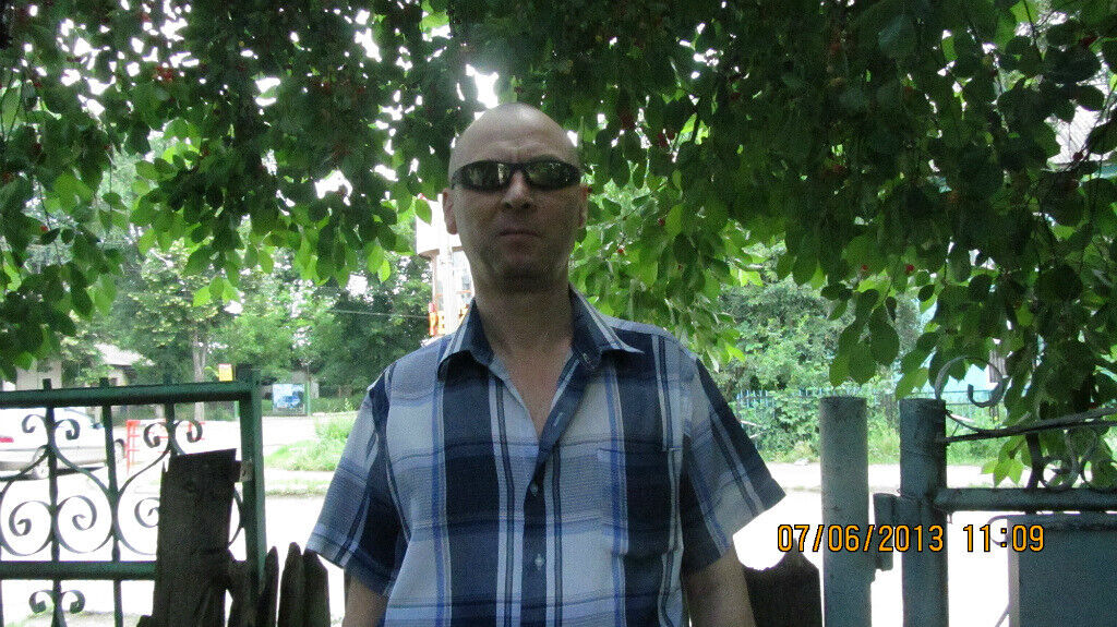  46774575  Aleksandr, 55 ,    