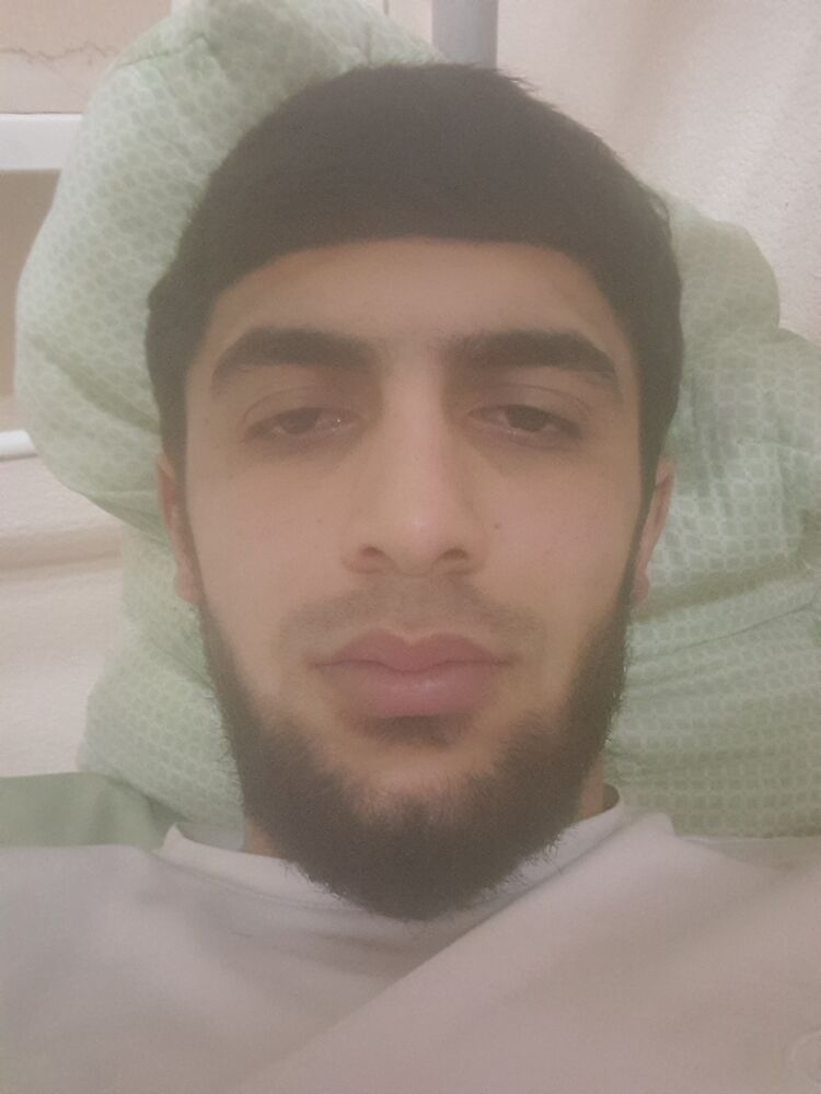  48061685  Arman, 31 ,    
