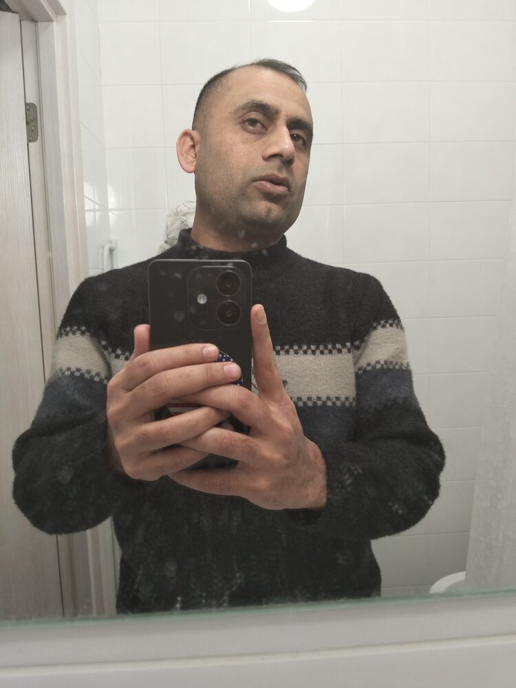  48243435  , 27 ,    