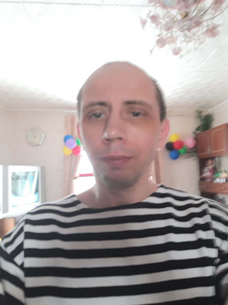  24000675  , 52 ,    