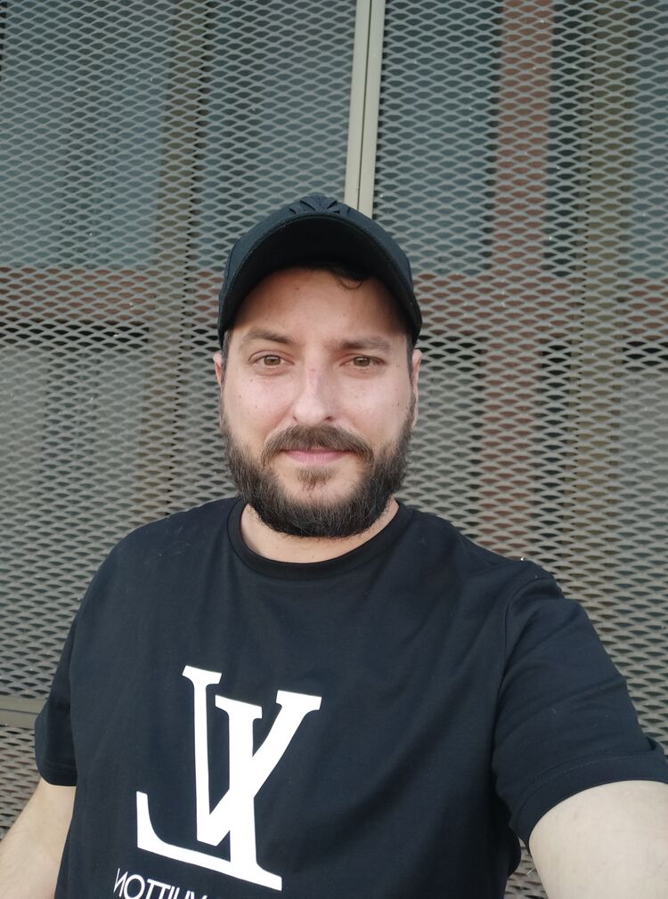  53446485  , 33 ,    