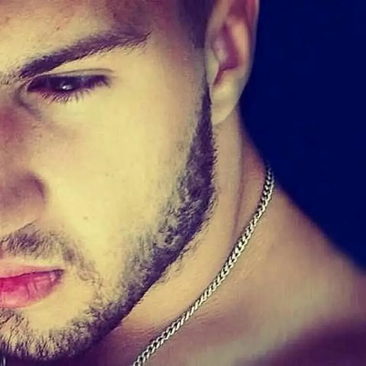  ,   Denis, 29 ,   ,   