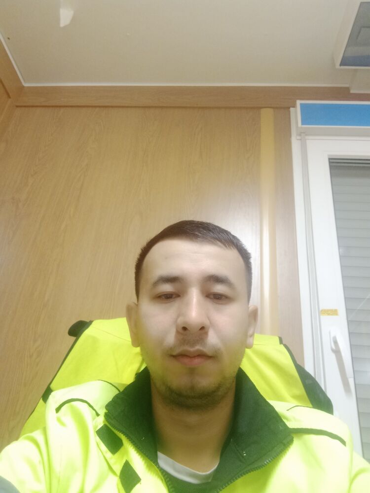  28652425  Aziz, 33 ,    