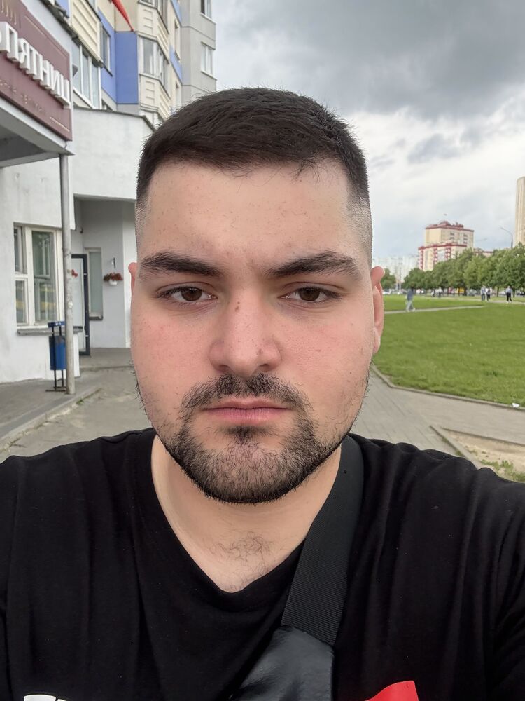 ���� 52348165 ����� ˸��, 22 ����, ���� ���������� � ������