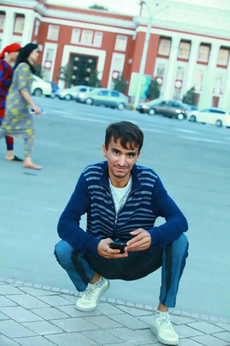  43916715  Khasanjon, 33 ,    