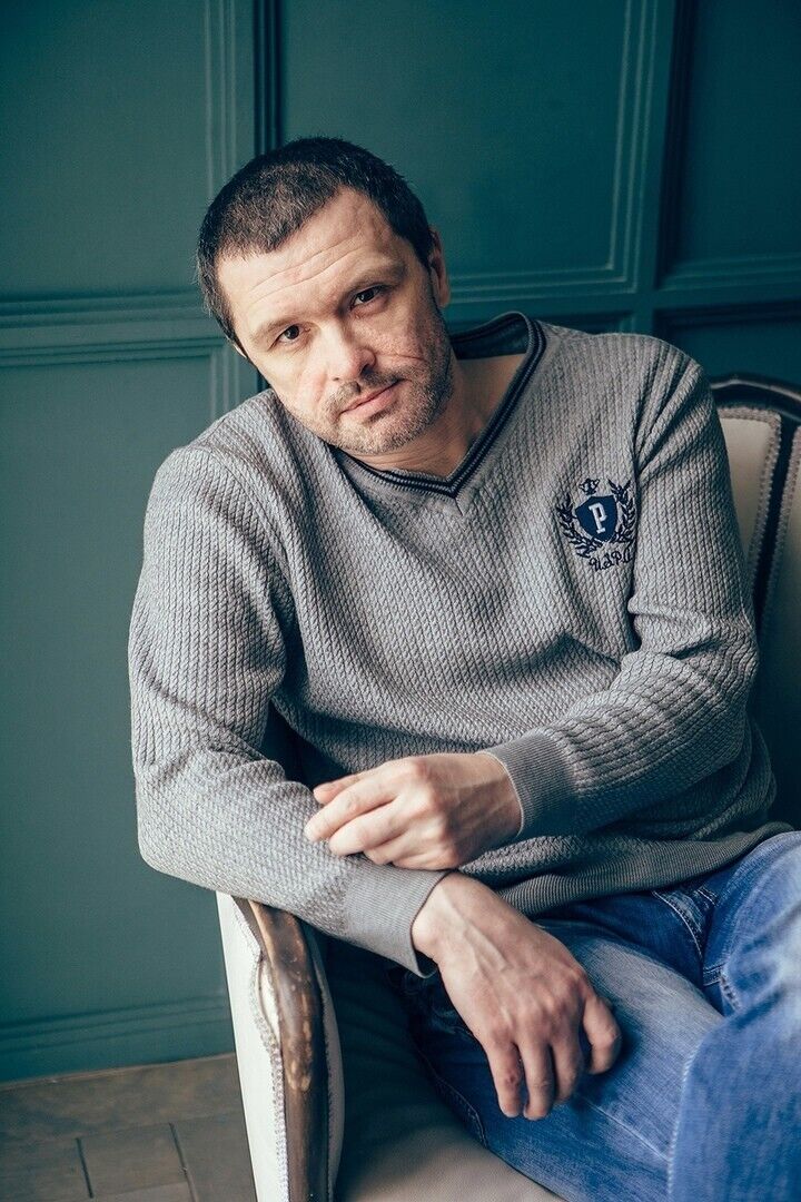  33463695  Oleg777, 48 ,    