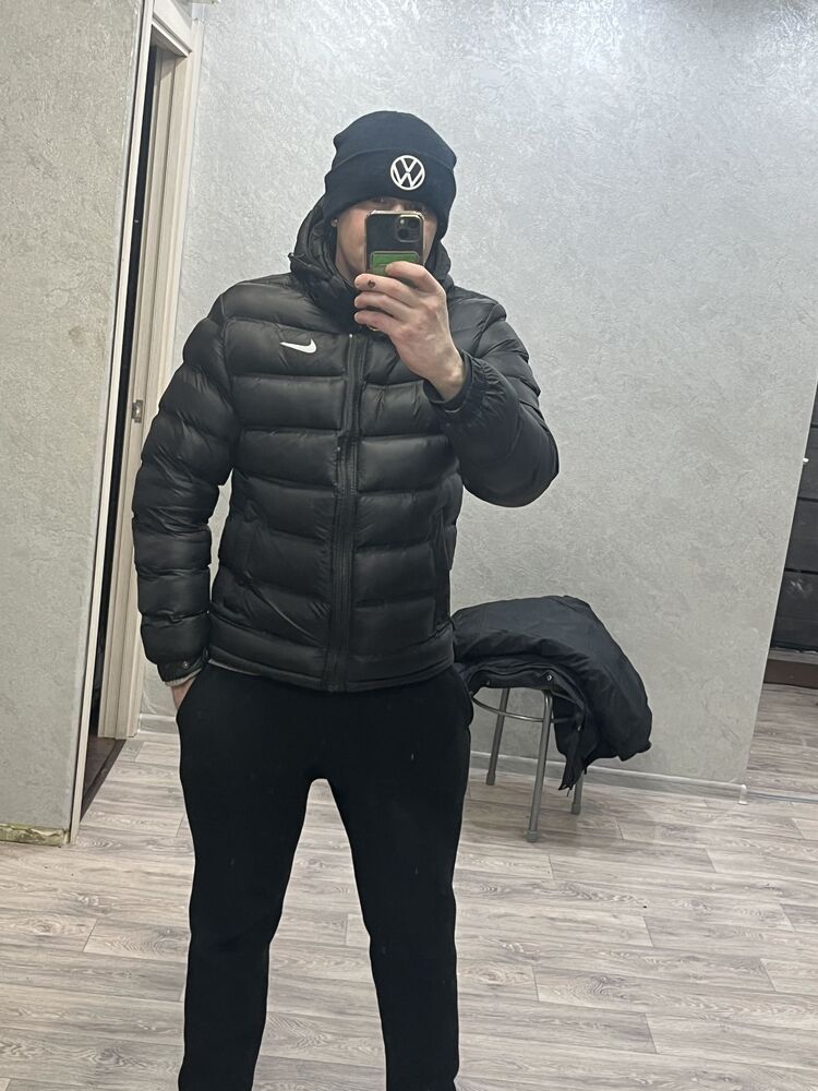  54582525  Sergei, 39 ,    