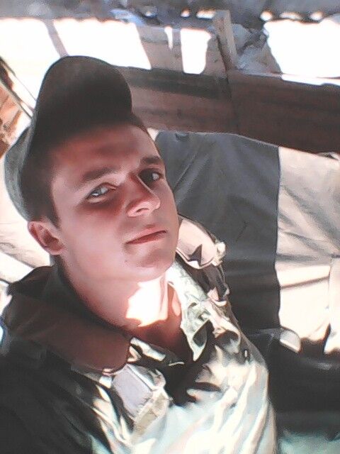  7874545  , 32 ,    