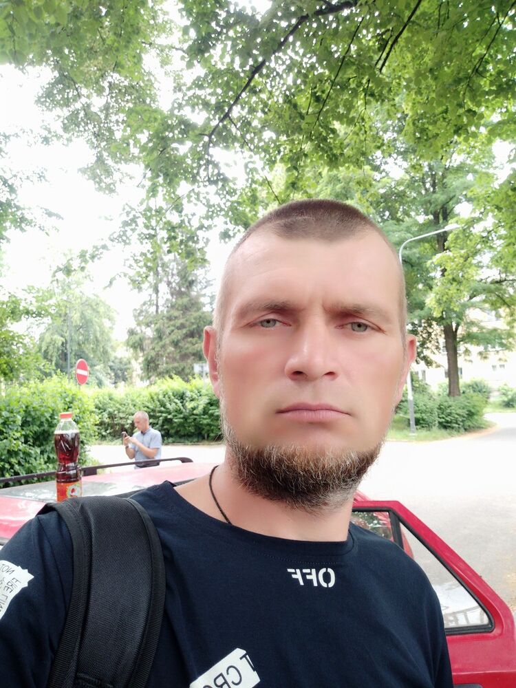  17988755  , 47 ,    