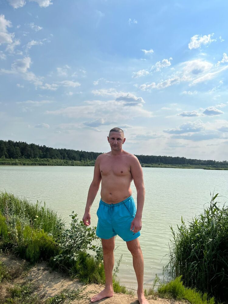  ,   Vadim, 43 ,   ,   , c , 