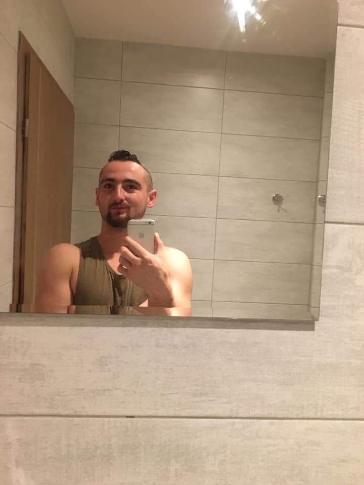  ,   Walduch, 28 ,   ,   