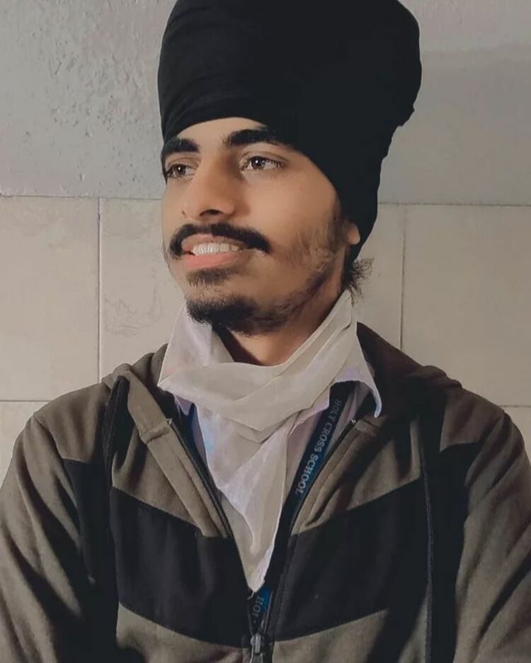  Amritsar,   Punjabi, 22 ,   ,   