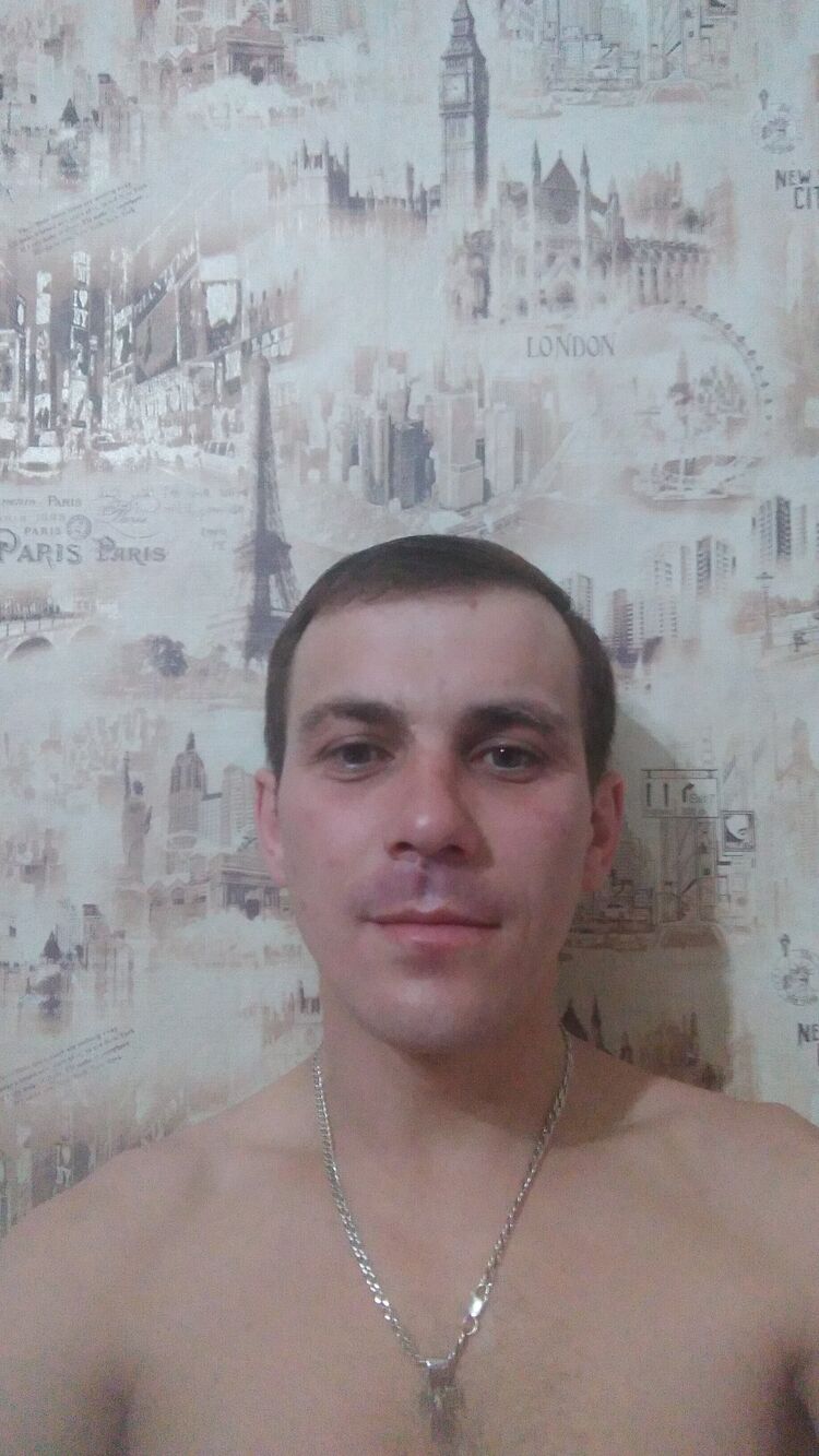  30778445  Maxim, 39 ,    --