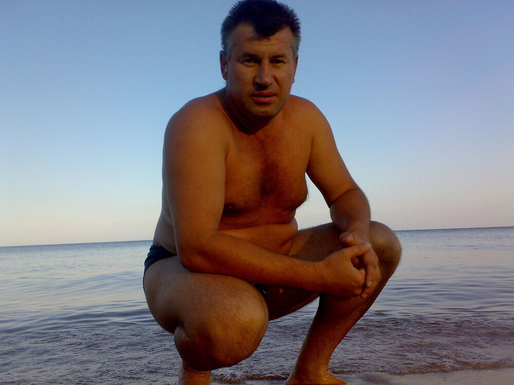  ,   Andre, 45 ,     , c 