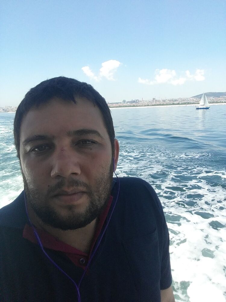  ,   Dilshadbek, 42 ,     , c 