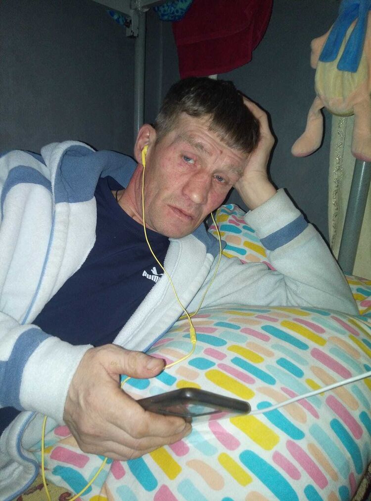  54136295  Alekcei, 45 ,    -