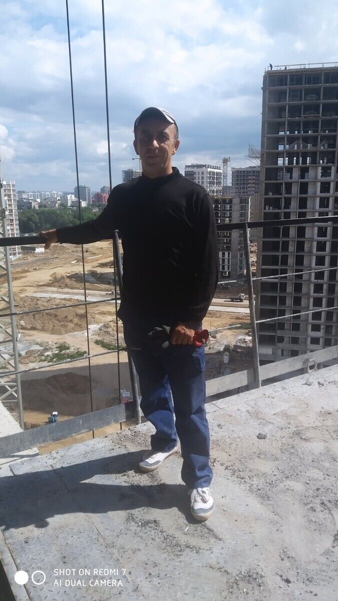  21019095  , 42 ,    